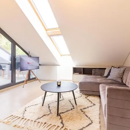 Apartman Unique Cuprum Apartment, By Cohost