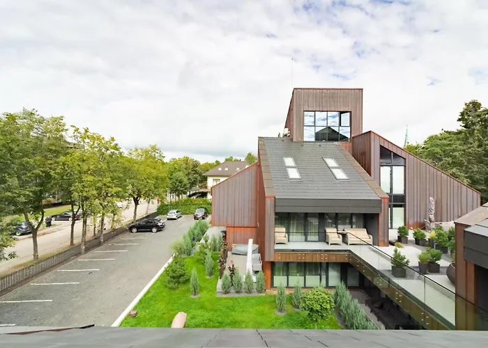 Unique Cuprum Apartment, By Cohost Apartman *